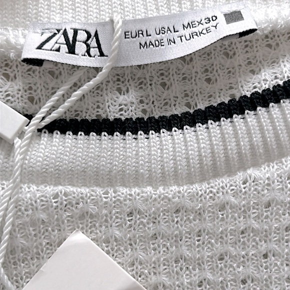 ZARA Sweater Vest NWT with Ruffles and black trim size L - Picture 5 of 5